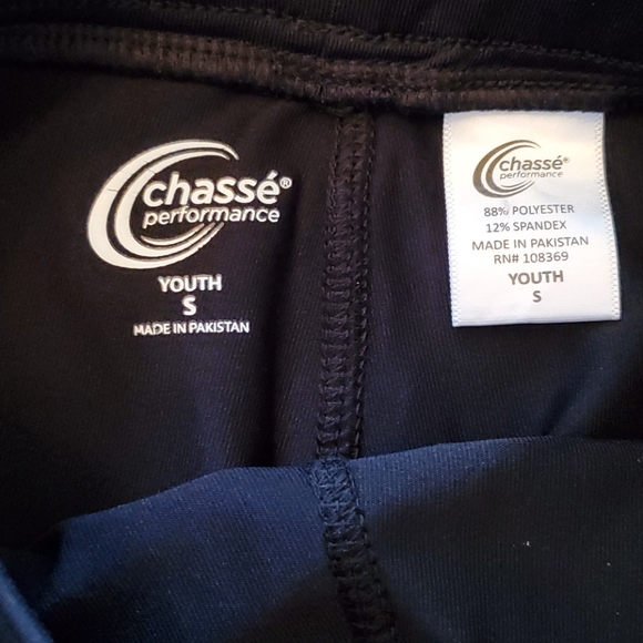Chasse Performance Girls Athletic Capris - Picture 3 of 3